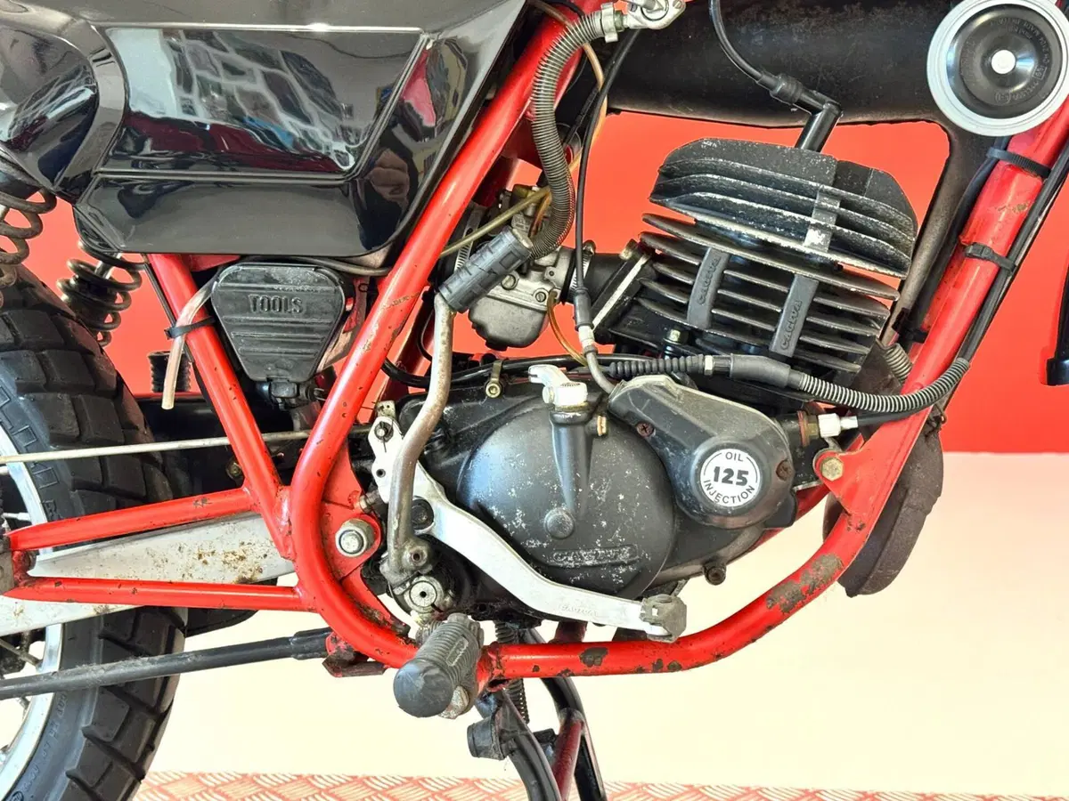 Cagiva SXT 125 (11)
