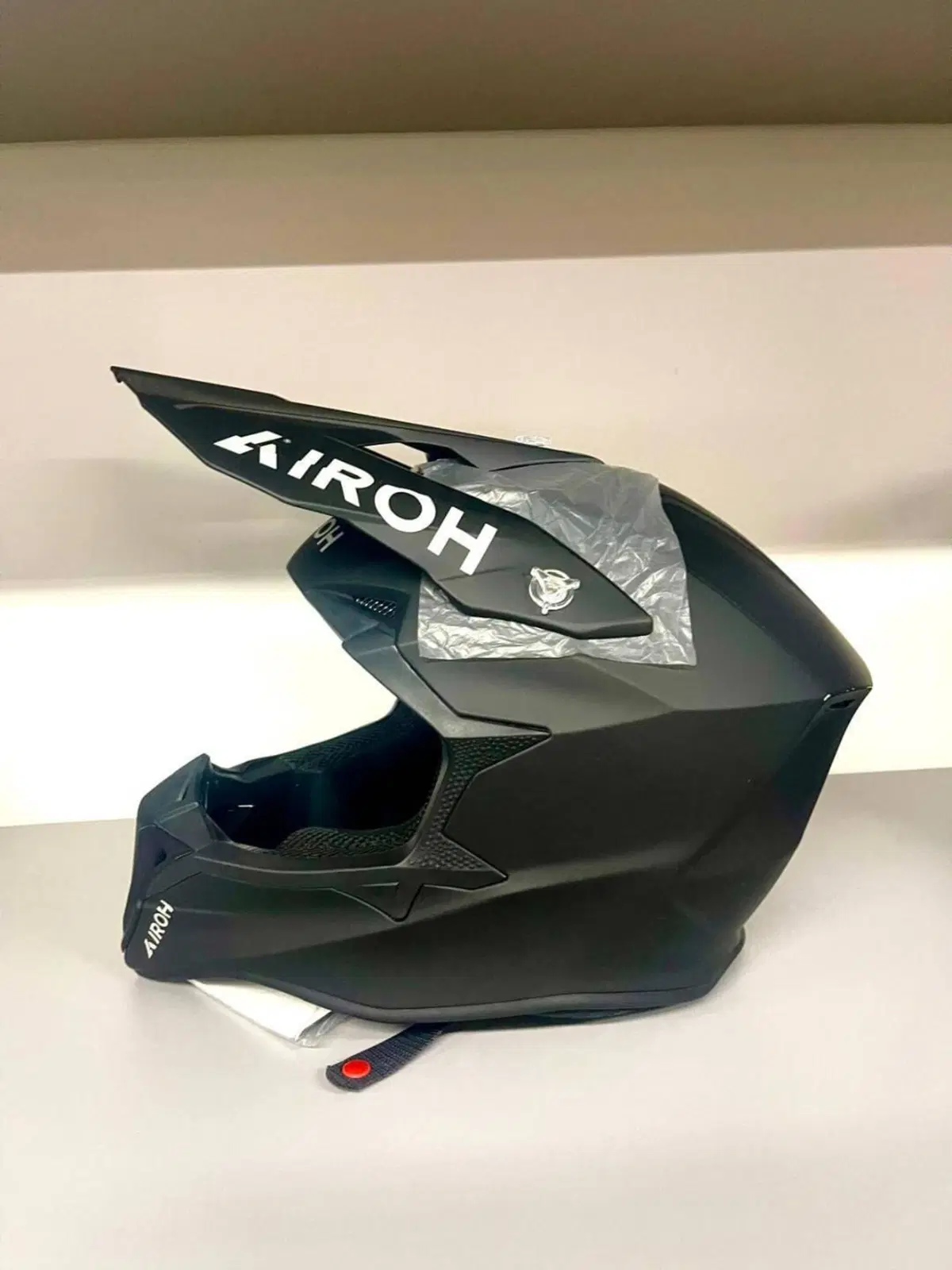 AIROH WRAAP