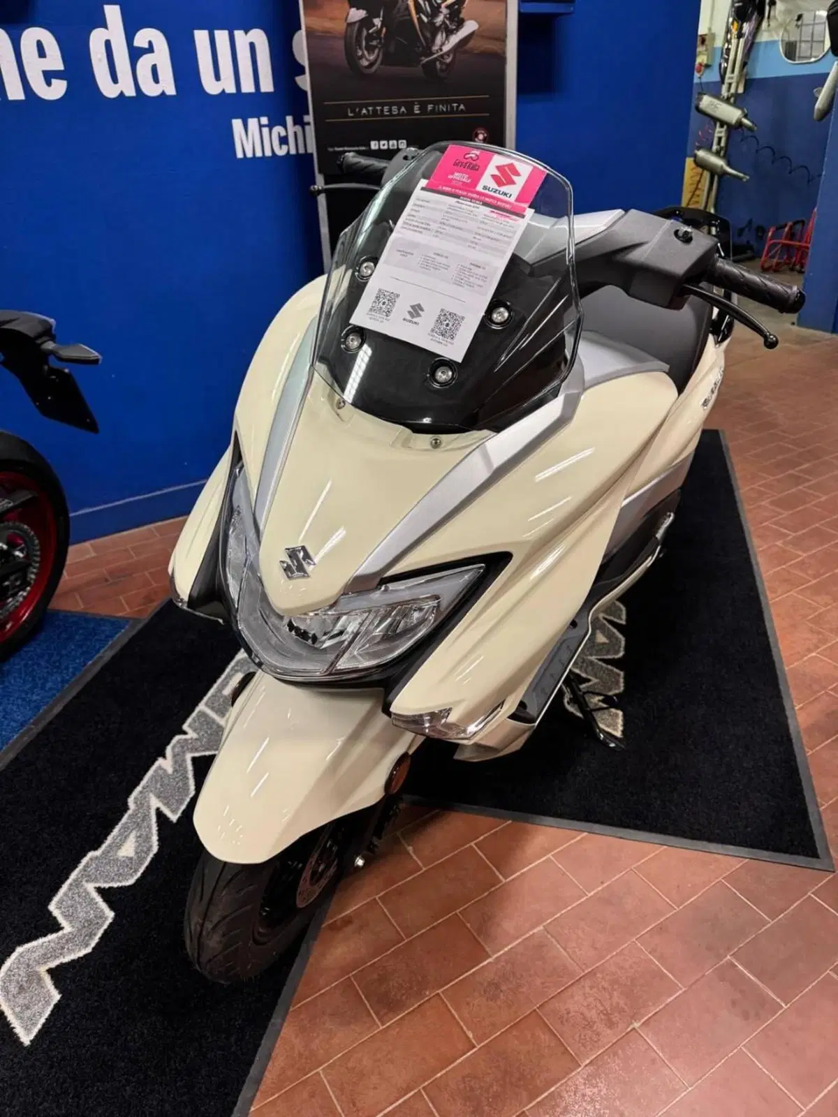 Suzuki Burgman Street 125 Executive (2023 - 26) (3)