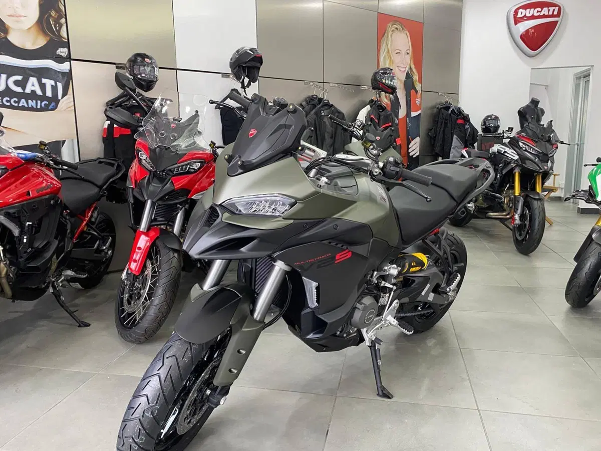 Ducati Multistrada V2 S (2025 - 26)