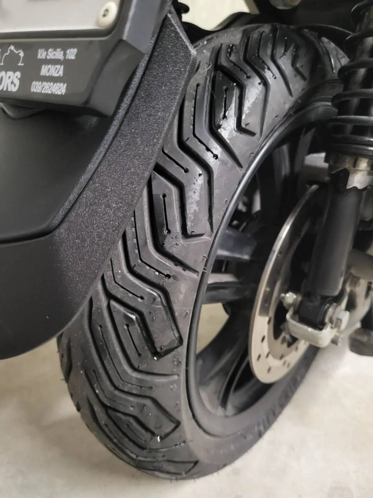 Piaggio MP3 300 ABS Hpe (2021 - 24) (4)
