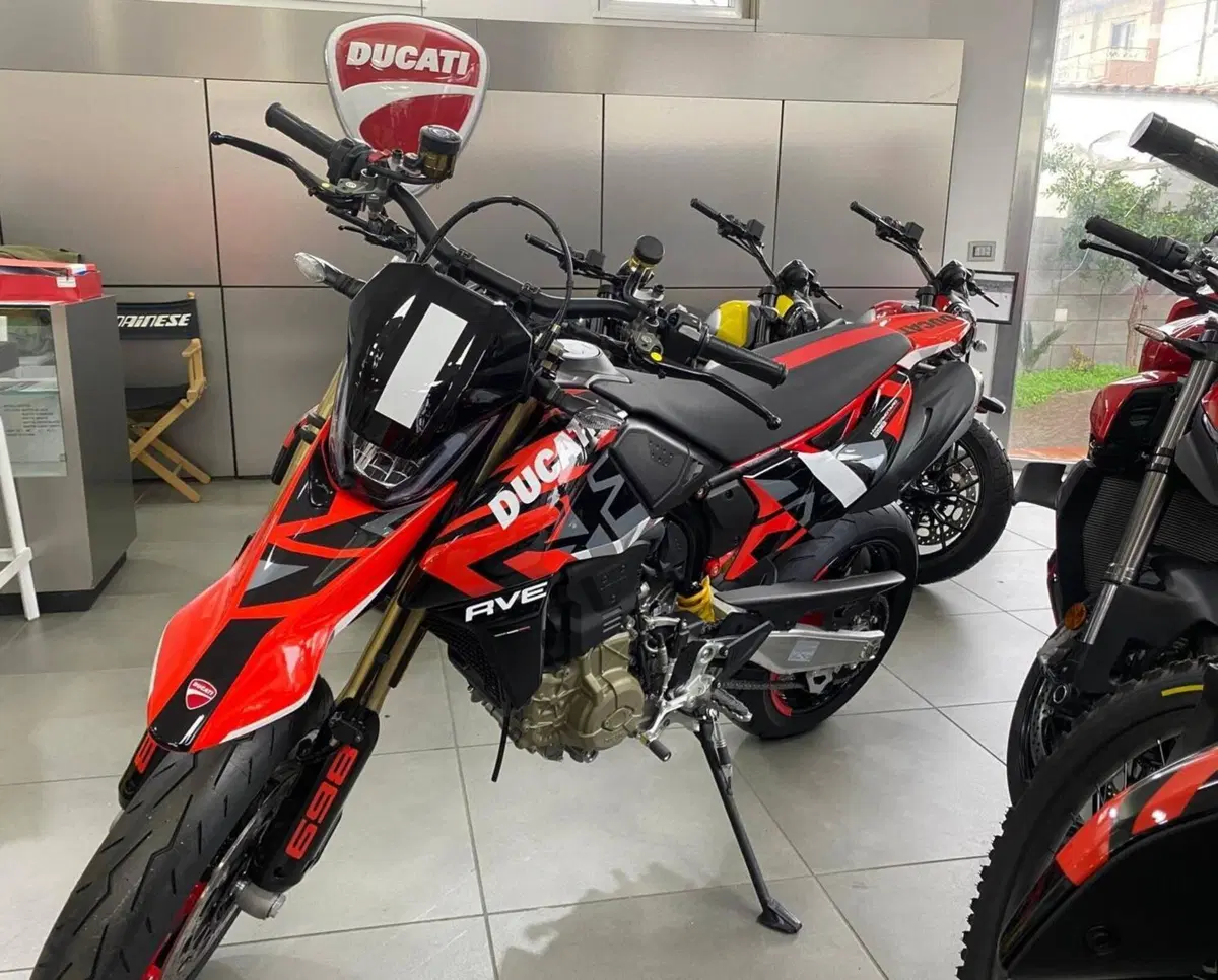 Ducati Hypermotard 698 Mono RVE (2024 - 26) (3)