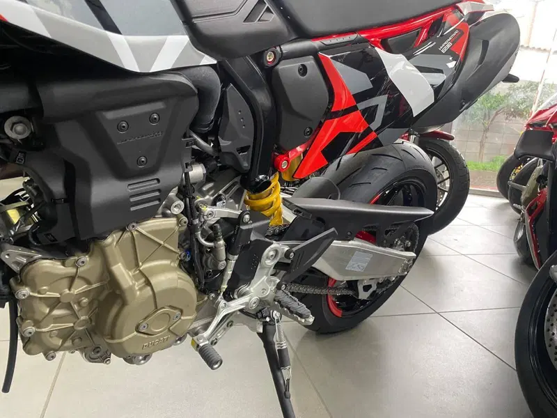 Ducati Hypermotard 698 Mono RVE (2024 - 26) (10)