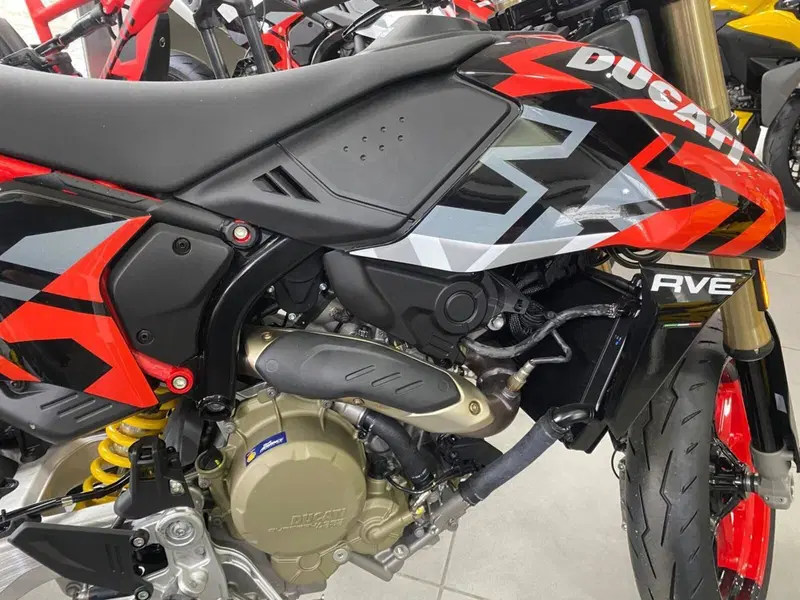 Ducati Hypermotard 698 Mono RVE (2024 - 26) (7)