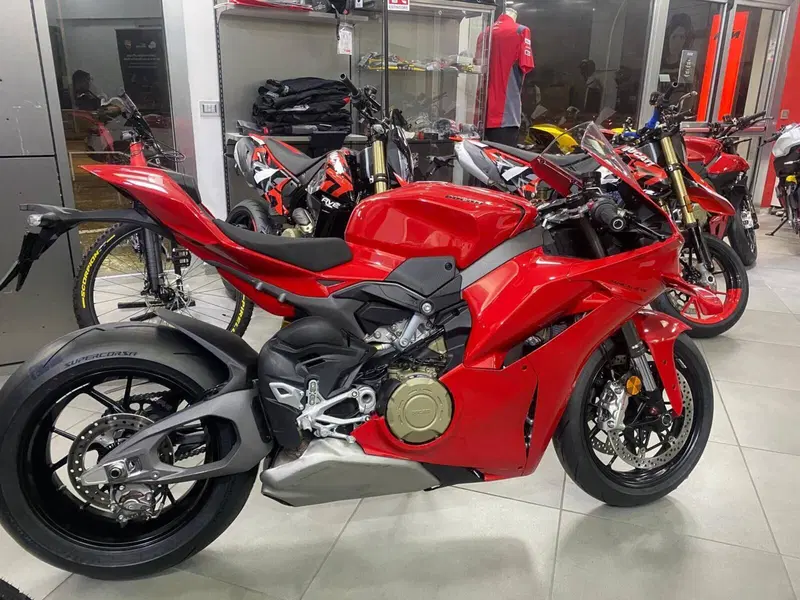 Ducati Panigale V4 (2025 - 26) (2)