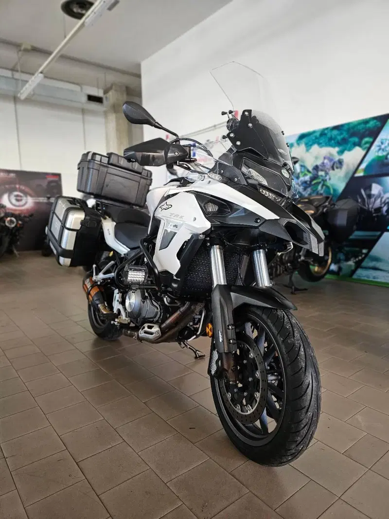Benelli TRK 502 ABS (2017 - 20) (2)
