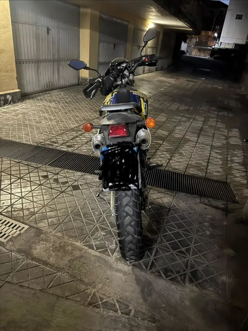 Husqvarna TE 610 E LT (6)