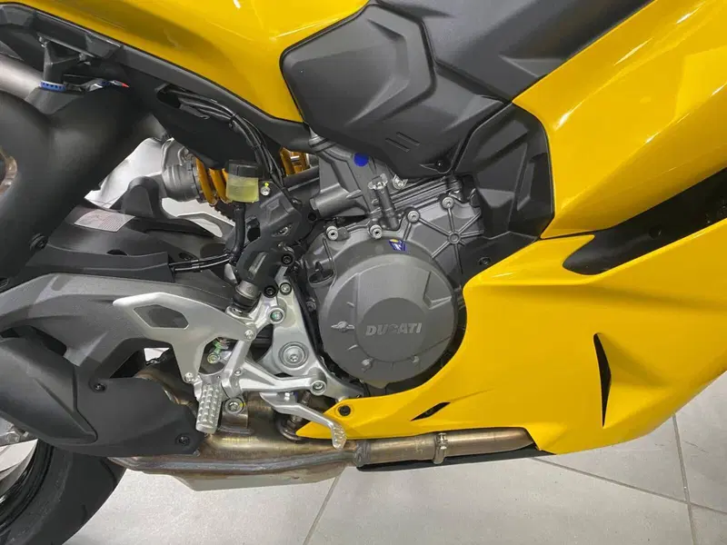 Ducati Panigale V2 S (2025 - 26) (13)