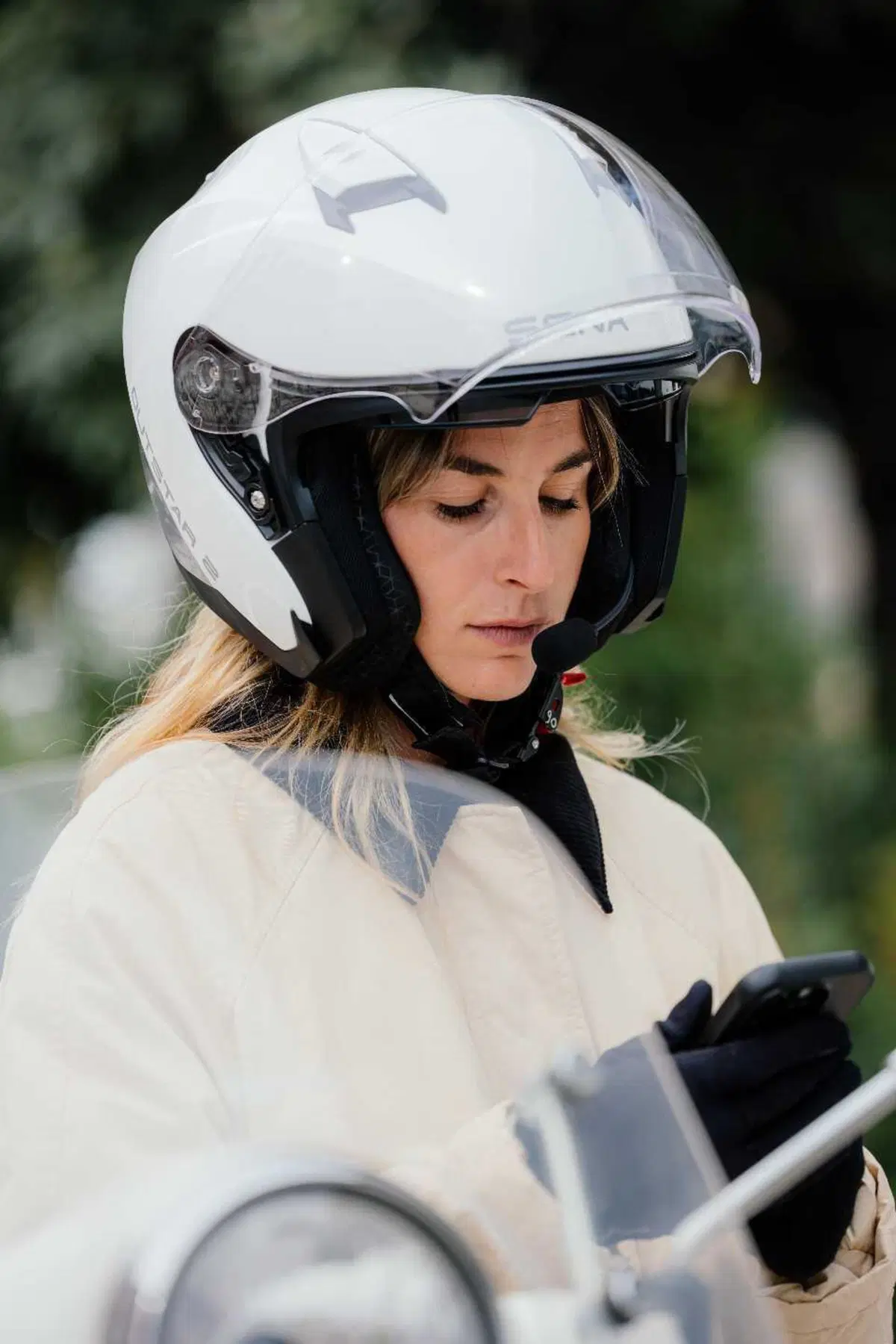 SENA Outstar 2, il casco jet con sistema di comunicazione integrato di serie (12)