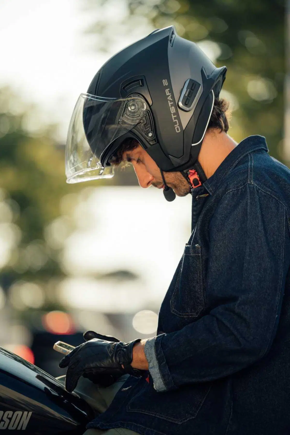 SENA Outstar 2, il casco jet con sistema di comunicazione integrato di serie (17)