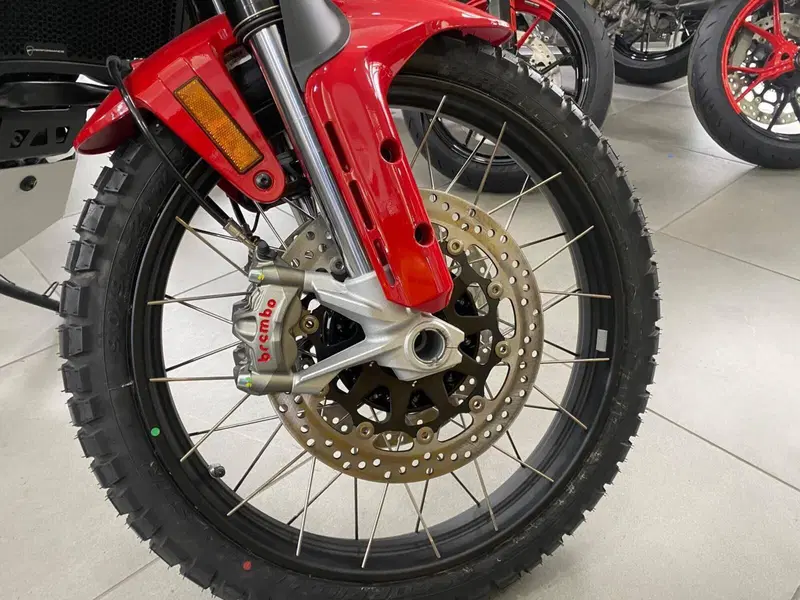 Ducati DesertX Discovery (2025) (10)