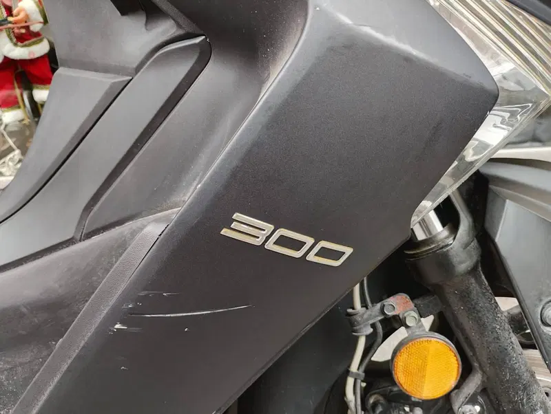 Kymco X-Town 300i ABS (2016 - 20) (7)