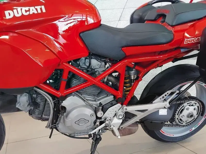 Ducati Multistrada 1000 DS (2003 - 06) (3)