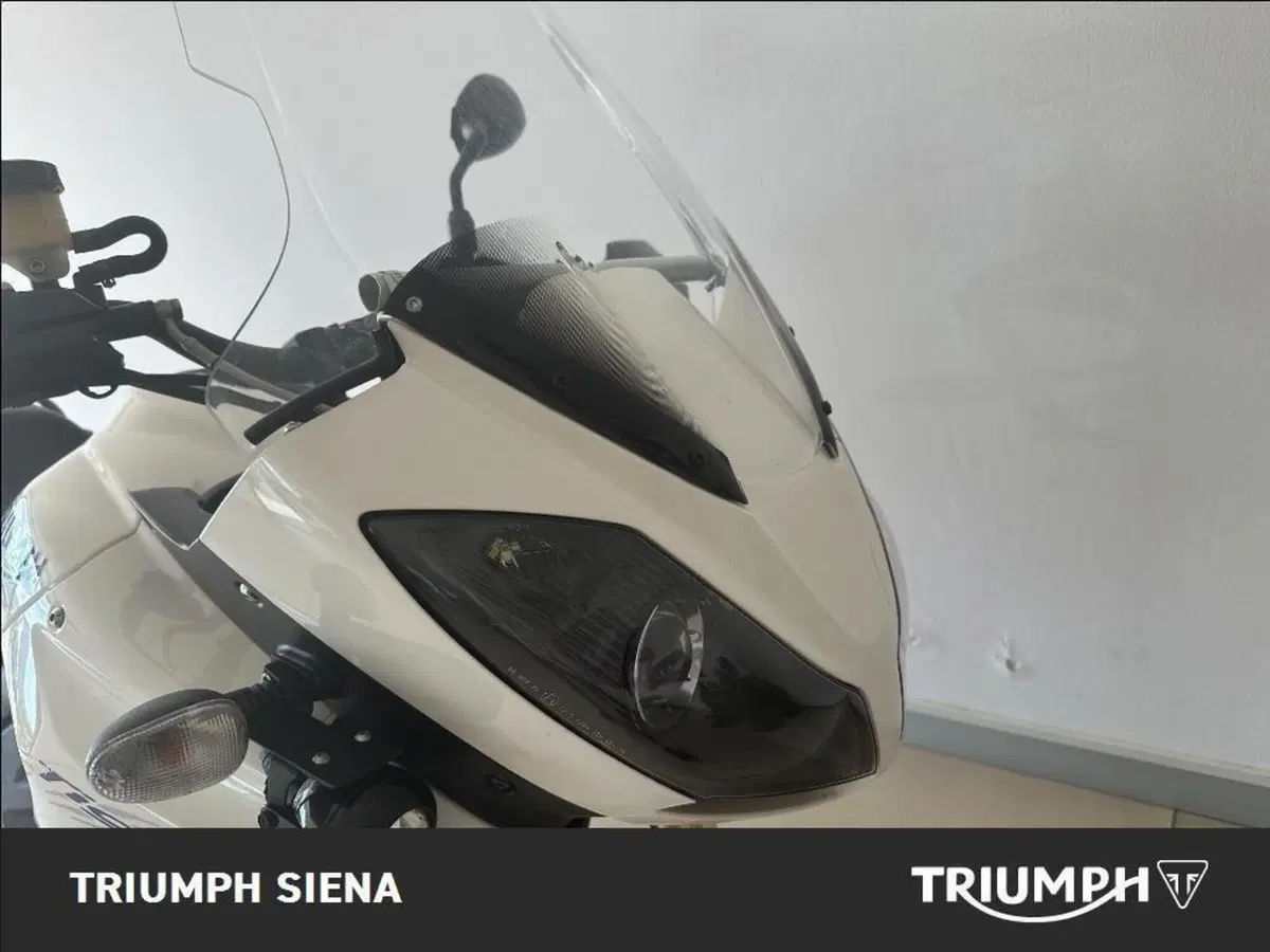 Triumph Tiger 1050 SE ABS (2006 - 13) (5)