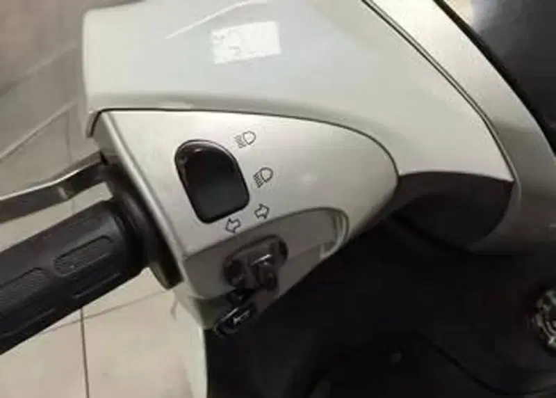 Yamaha Xenter 150 (2011 - 14) (9)