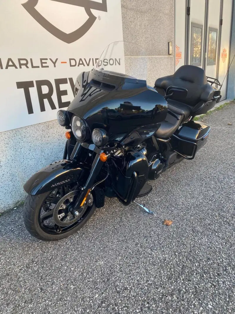Harley-Davidson 114 Electra Glide Ultra Limited (2021 - 22) - FLHTK (4)