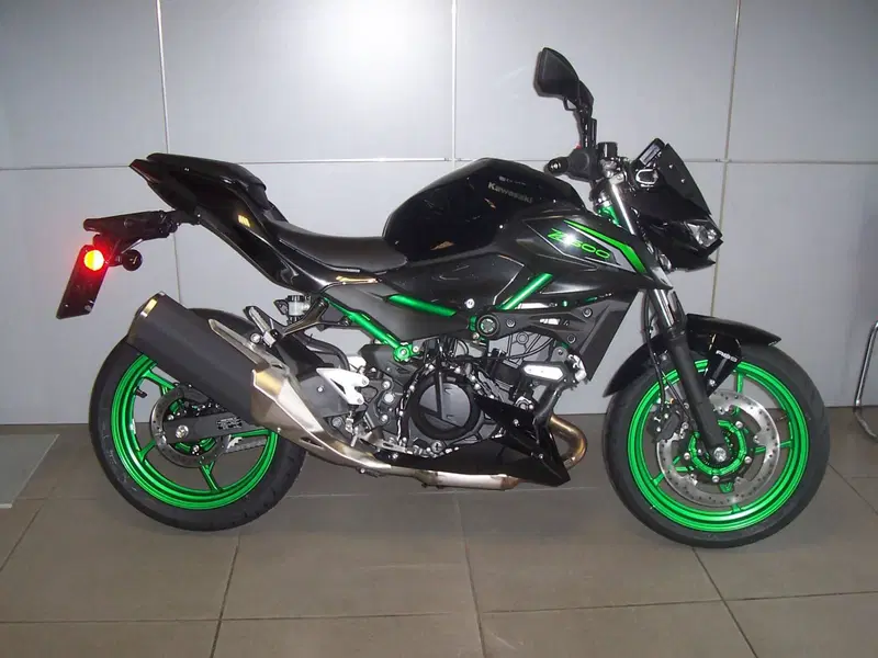Kawasaki Z 500 SE (2024 - 26)