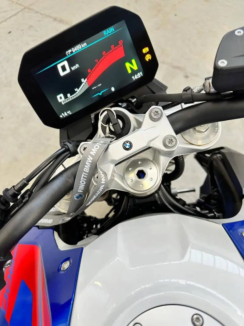 Bmw F 900 R (2025 - 26) (5)