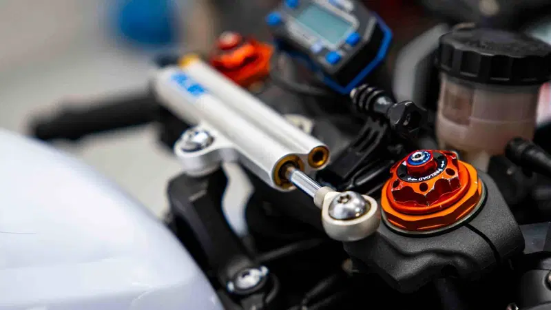 Kawasaki Ninja 600 ZX-6R (2009 - 16) (12)