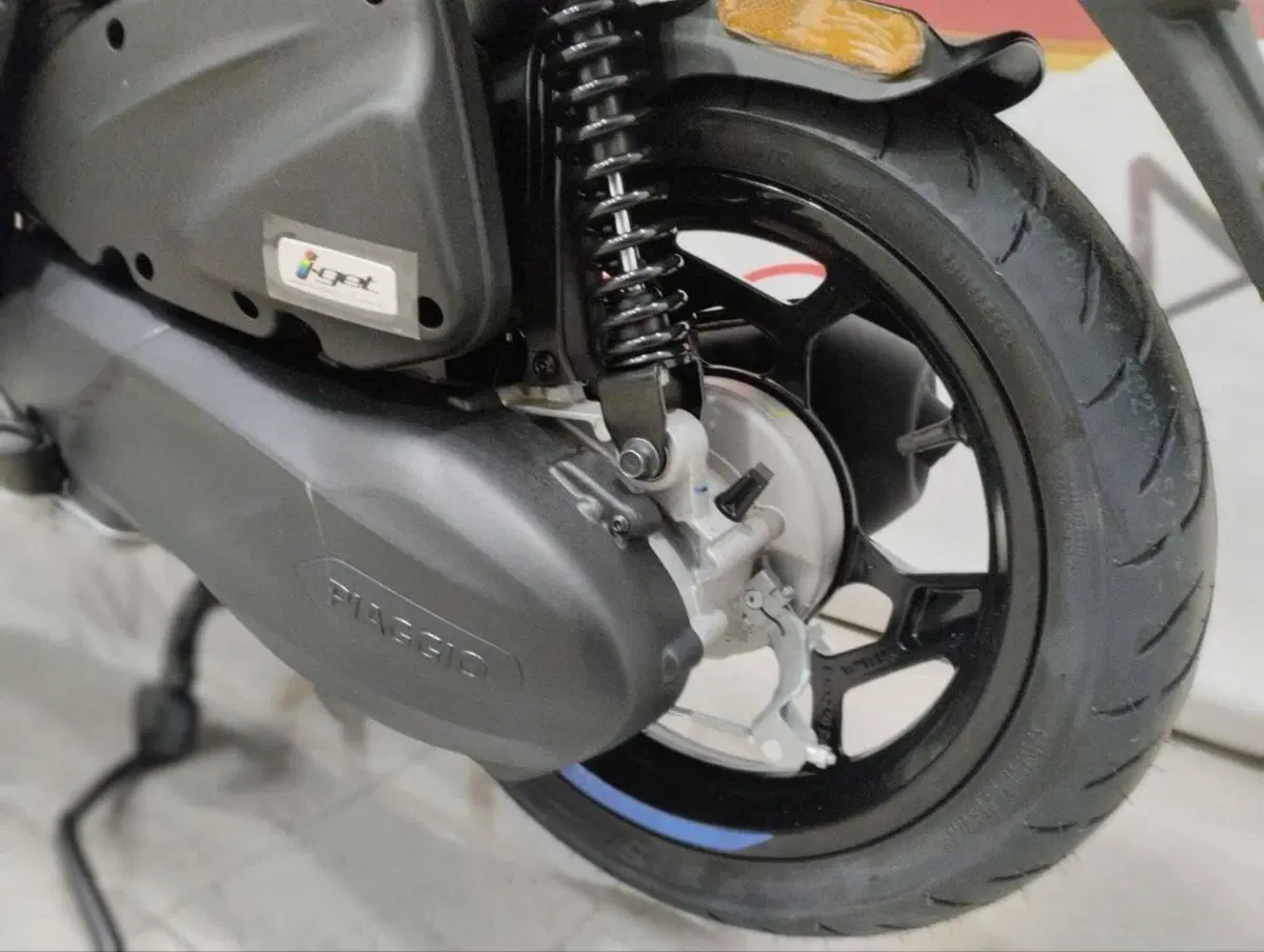 Piaggio Liberty 50 S RST (2025 - 26) (5)