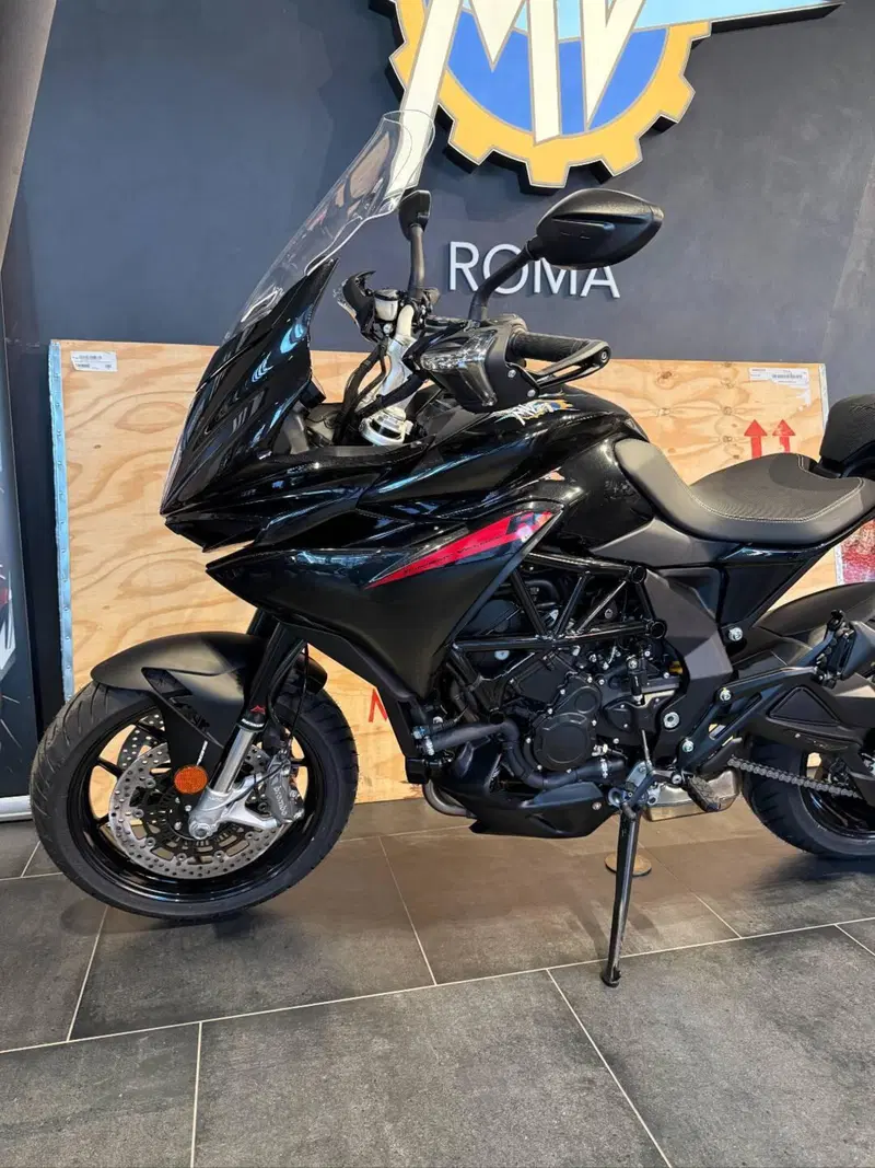 MV Agusta Turismo Veloce 800 R (2023 - 26) (3)