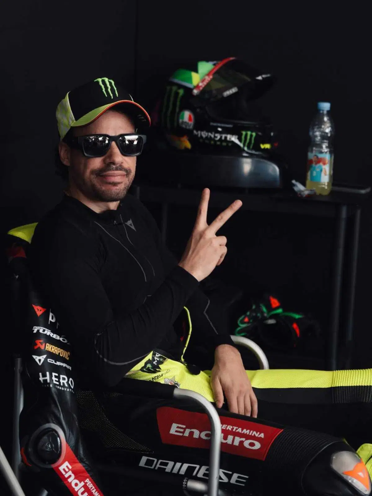 MotoGP 2026. VR46 Academy in Indonesia: finalmente il sole! Si gira insieme a Valentino Rossi [VIDEO e GALLERY] (3)