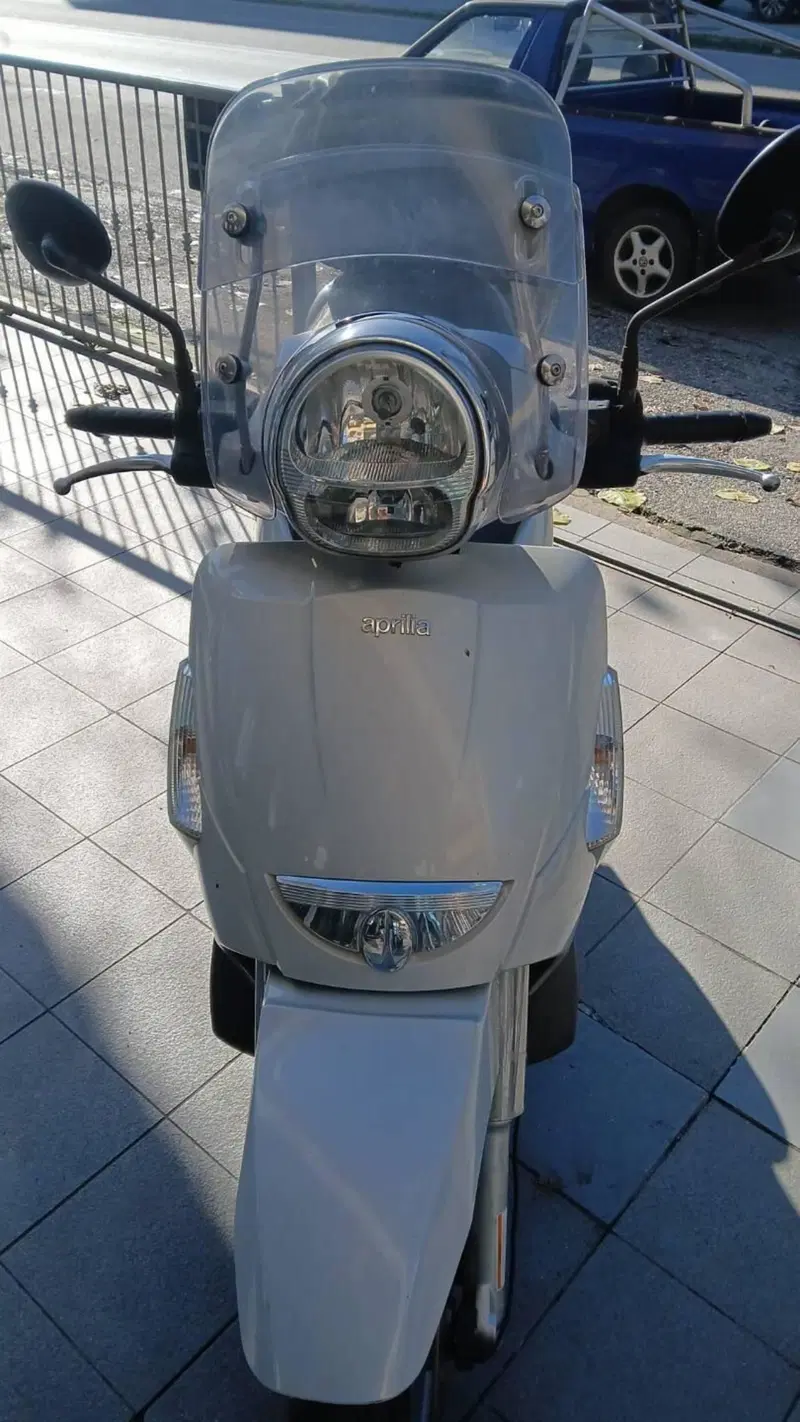 Aprilia Scarabeo 250 (2006 - 11)