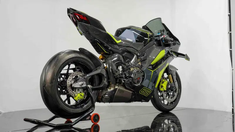 Ducati Panigale V4 Lamborghini (2026) (7)