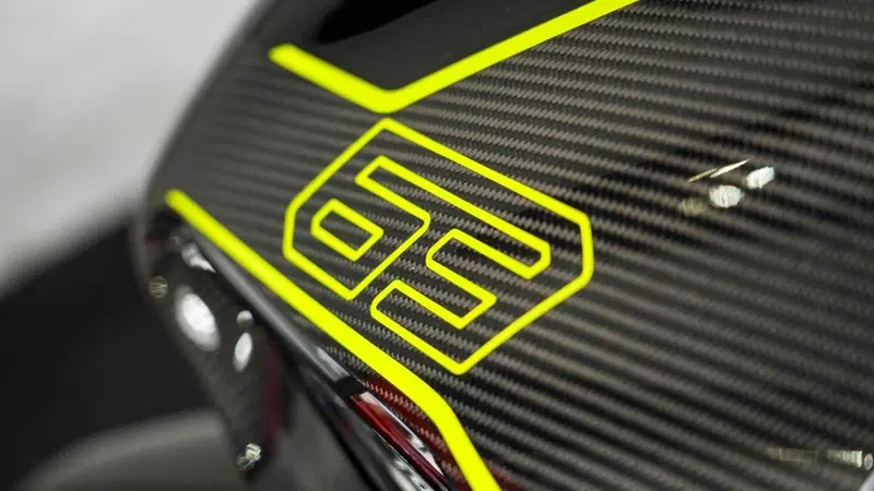Ducati Panigale V4 Lamborghini (2026) (11)