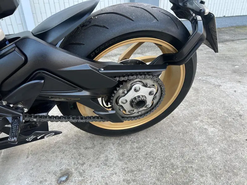 MV Agusta Superveloce 800 (2021 - 25) (16)