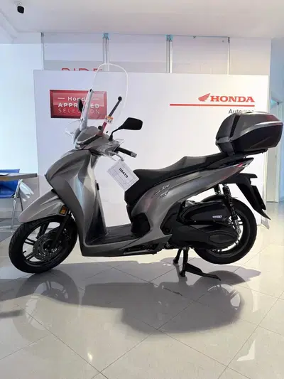 Honda SH 350 (2021 - 24) usata