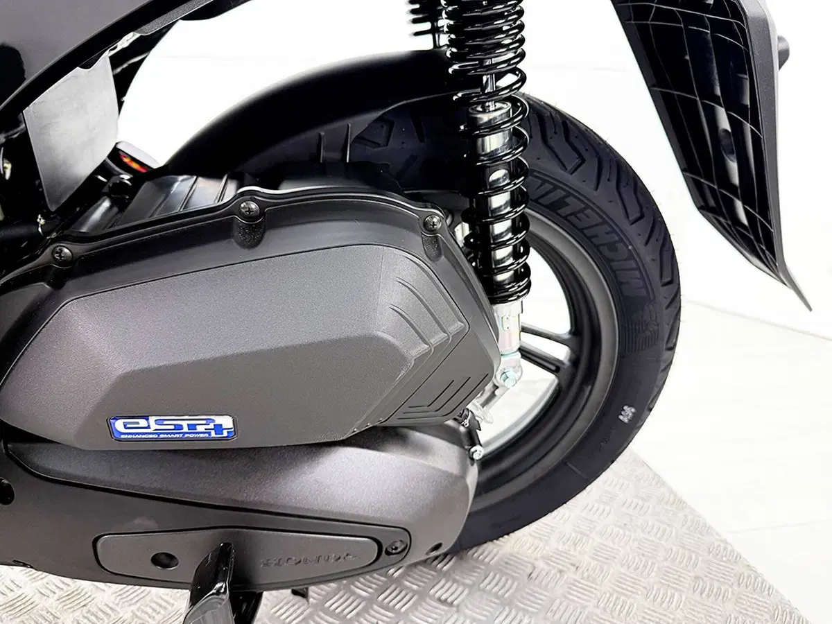 Honda SH 125 Sport (2026) (14)