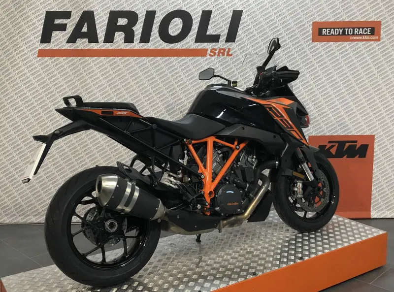 KTM 1290 Super Duke GT (2019 - 20) (2)