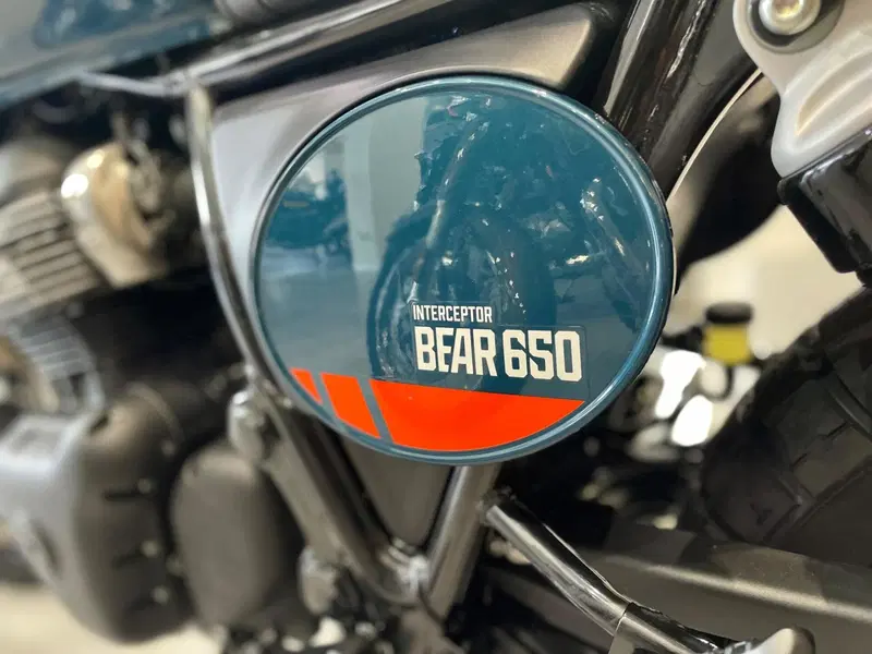 Royal Enfield Bear 650 (2025 - 26) (11)