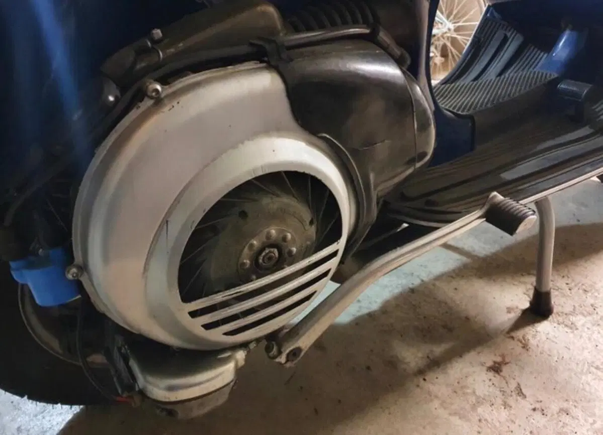 Vespa PX 125 (13)