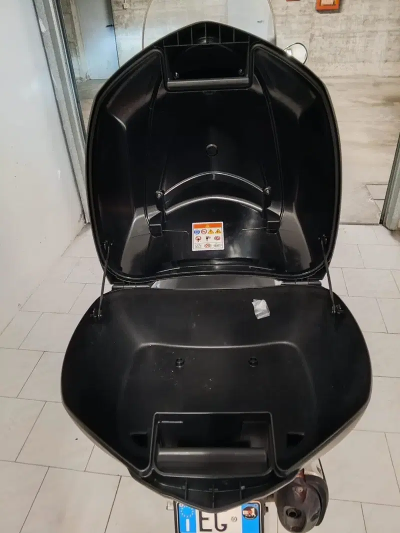 Honda SH 300 i ABS (2016 - 20) (5)