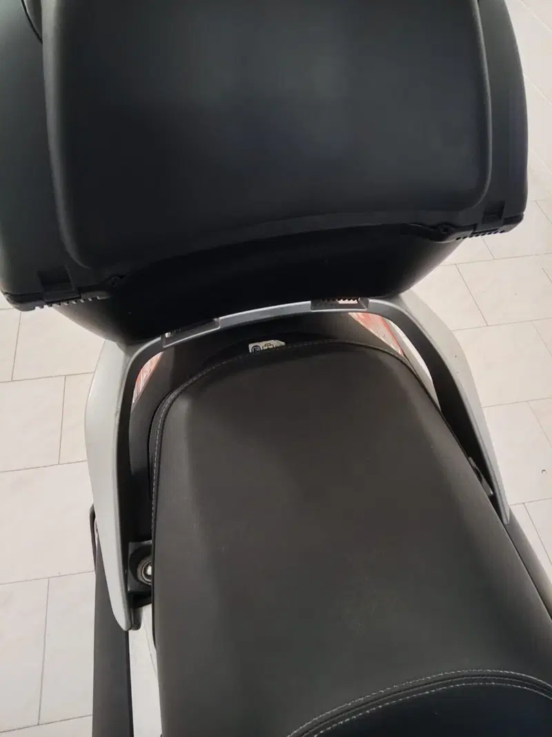 Honda SH 300 i ABS (2016 - 20) (6)