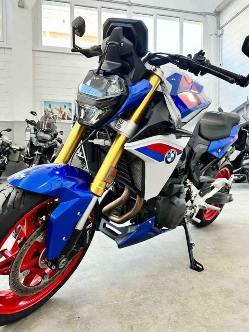 Bmw F 900 R (2025 - 26) (8)