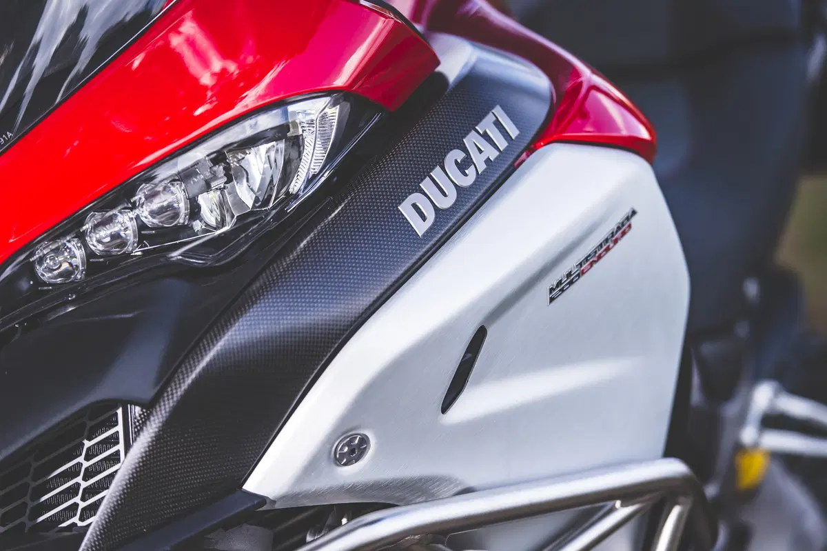 Ducati Multistrada Enduro 1200 vs KTM 1290 Super Adventure (19)