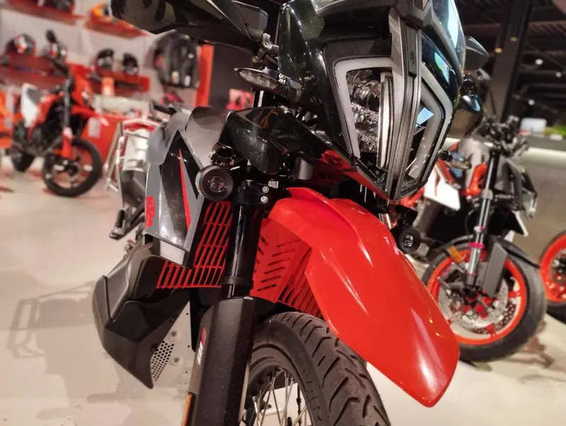 KTM 890 Adventure L (2022) (3)