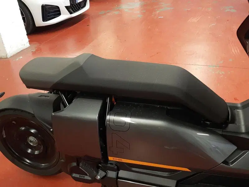 Bmw CE 04 (2021 - 25) (5)