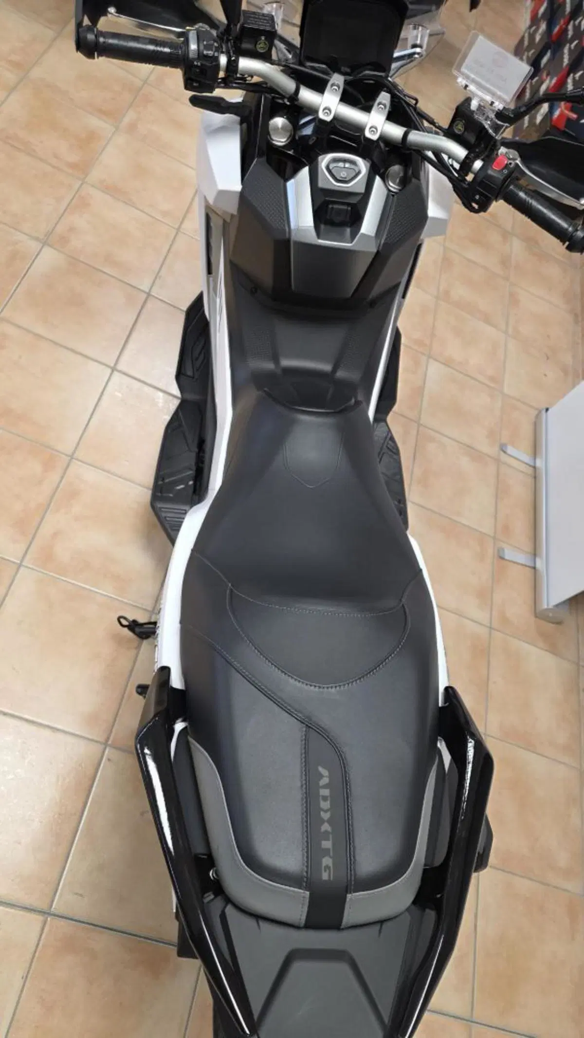 Sym ADXTG 400 (2025 - 26) (7)
