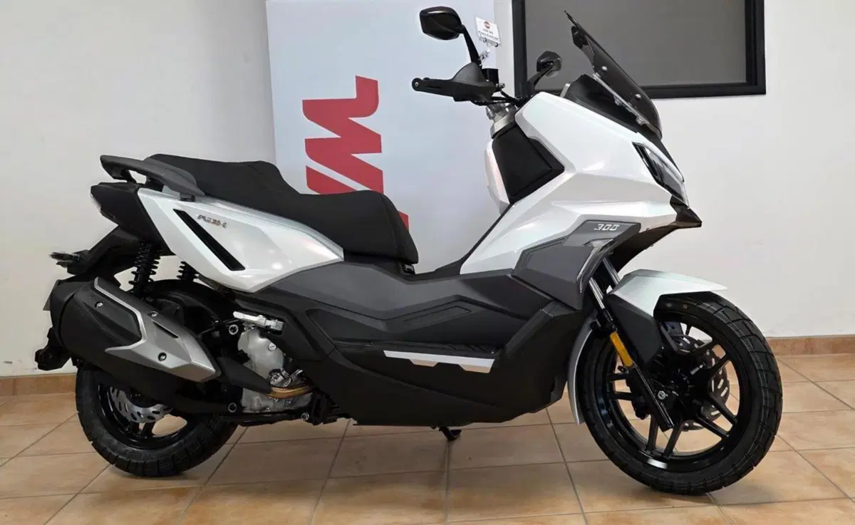 Sym ADX 300 (2024 - 26)