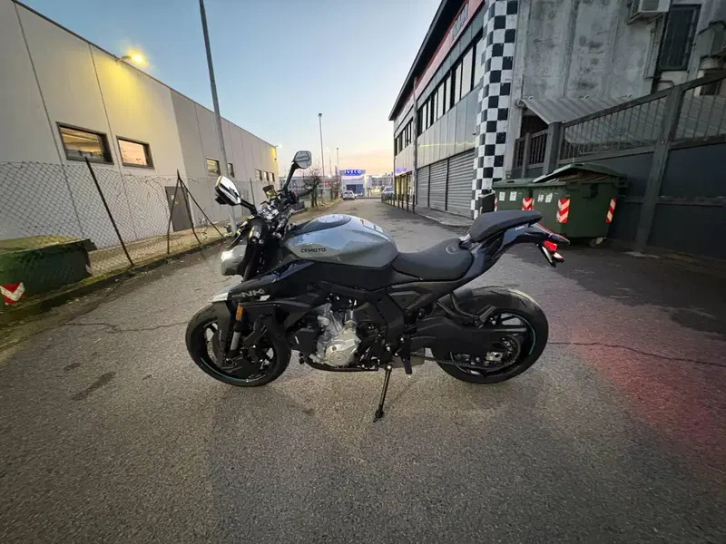 CFMOTO 675NK (2025 - 26)