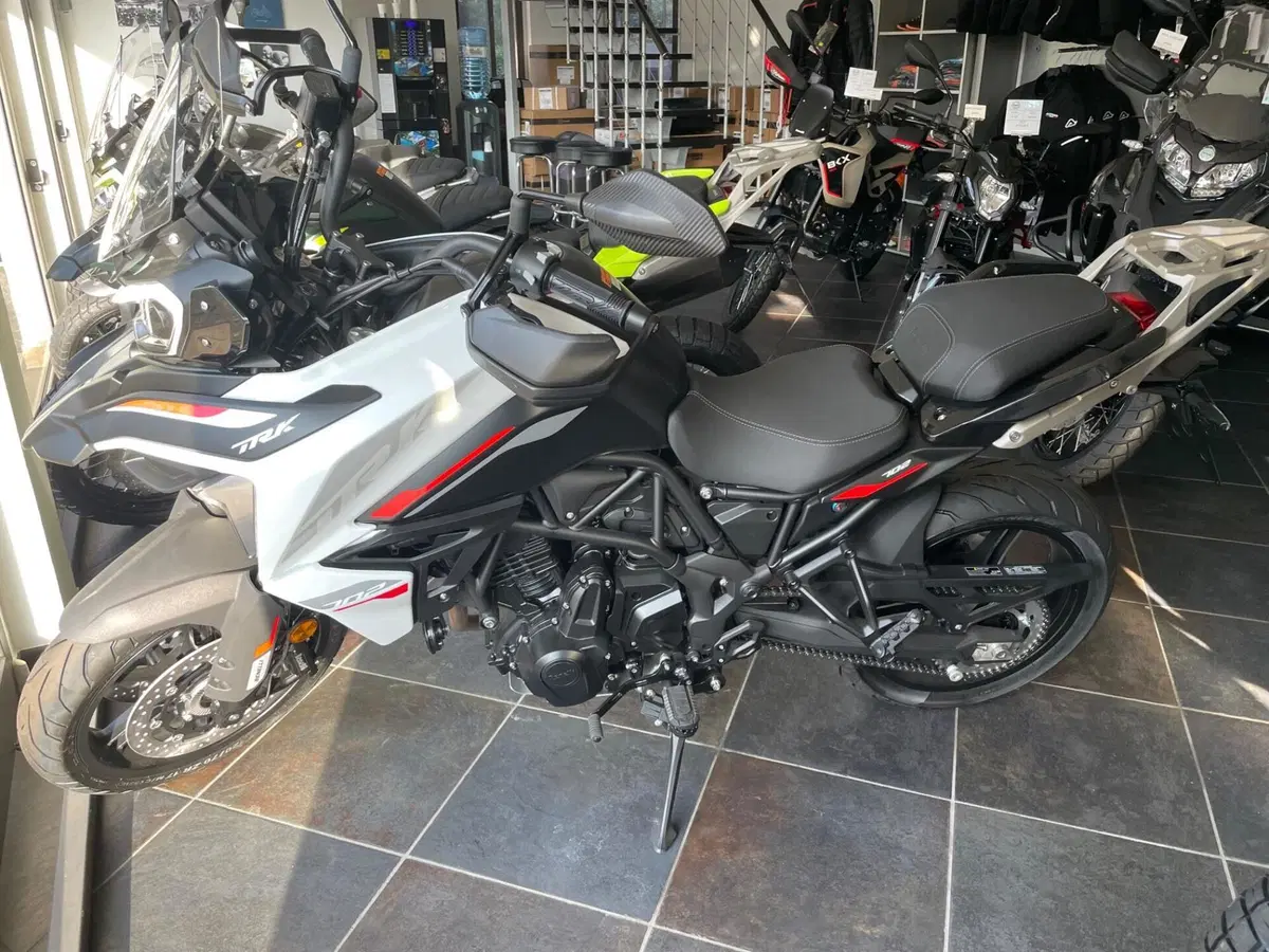 Benelli TRK 702 (2023 - 25)