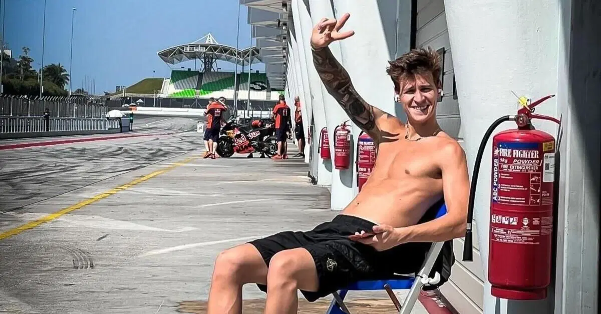 MotoGP 2026. Parla il manager di Quartararo: "Fabio non ha firmato niente, ancora. Trattative? S&igrave;, con Honda e altri". Il pilota: "Si parla troppo" [VIDEO]