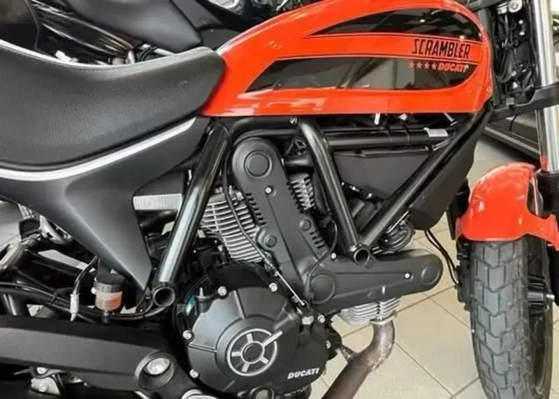 Ducati Scrambler 400 Sixty 2 (2016 - 21) (3)