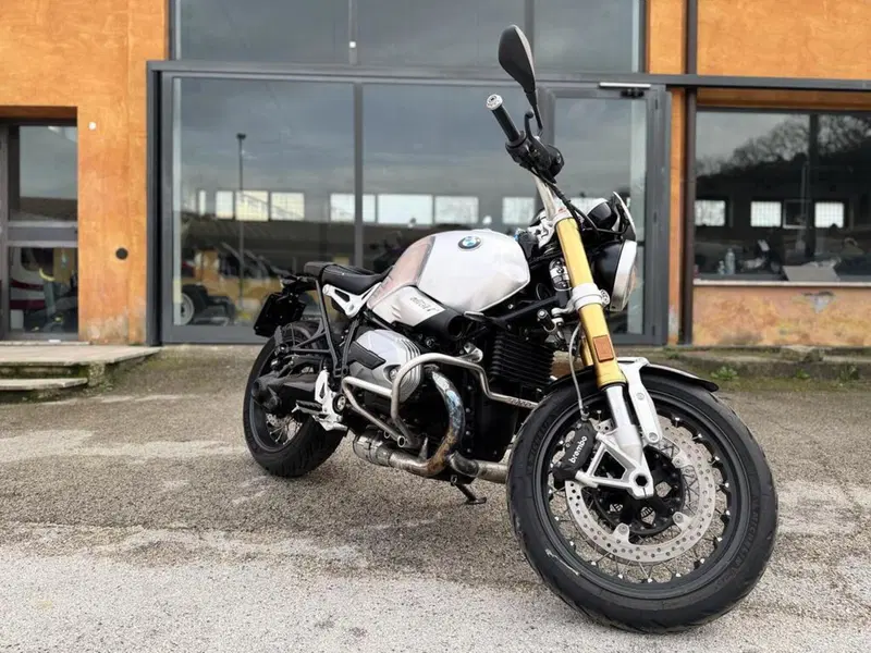 Bmw R nineT (2021 - 24) (2)