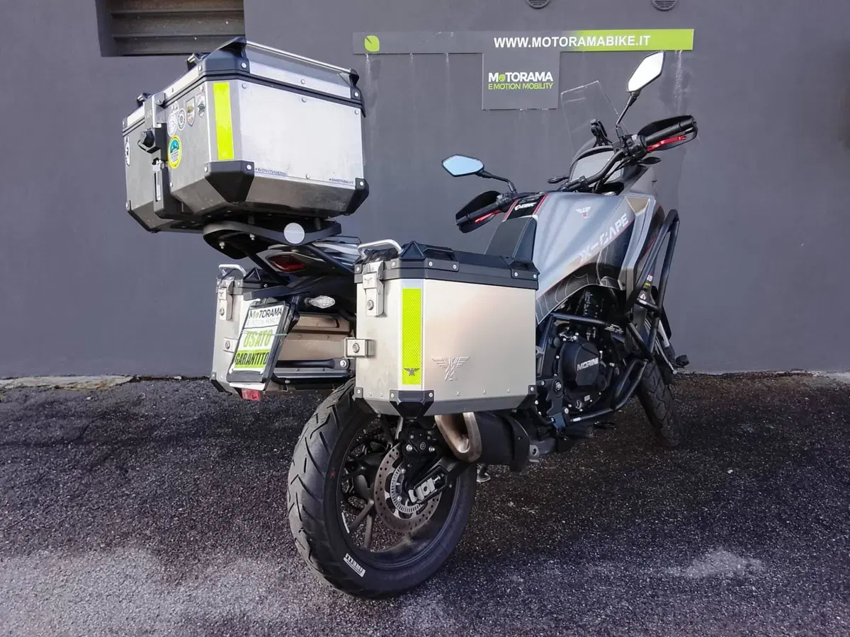 Moto Morini X-Cape 650 (2021 - 26) (3)