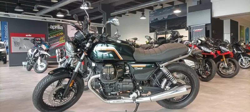 Moto Guzzi V7 Special (2025 - 26)